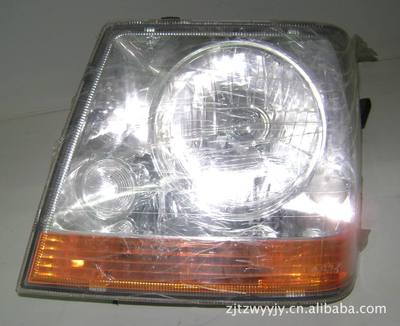 【設(shè)計汽車燈塑料模具 汽車燈具模具 汽車大燈模具 汽車尾燈模具】價格,廠家,圖片,塑料模,臺州市黃巖皓皓模具塑料廠-